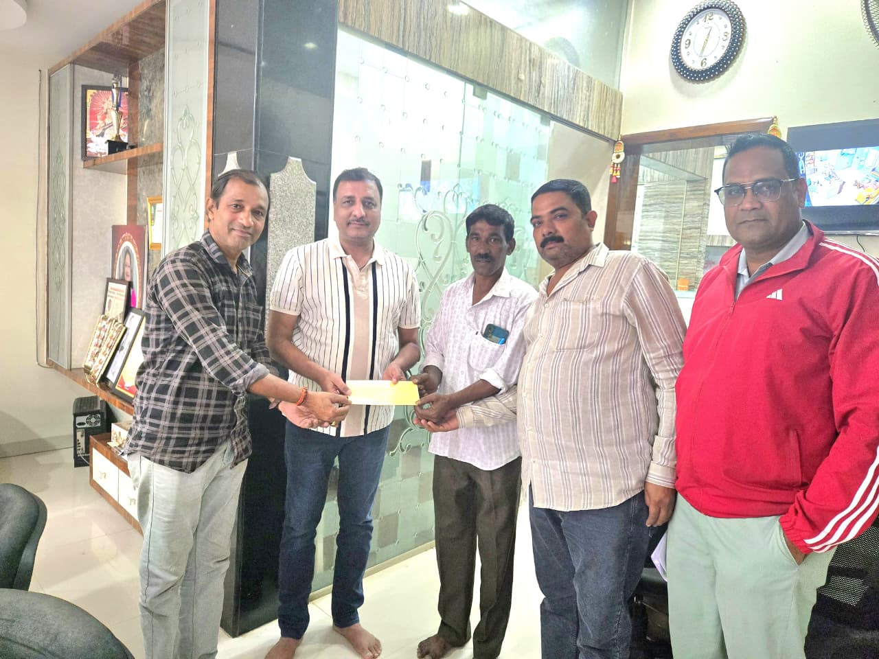 दिव्य बालाजी नगर में संजय चोलकर ने बुक किया अपना आशियाना; बालाजी ग्रुप पर जताया भरोसा