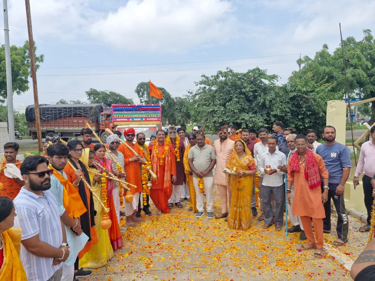 *श्री दिव्य बालाजी नगर कॉलोनी में हुआ आरम्भ कावड़ यात्रा का स्वागत*